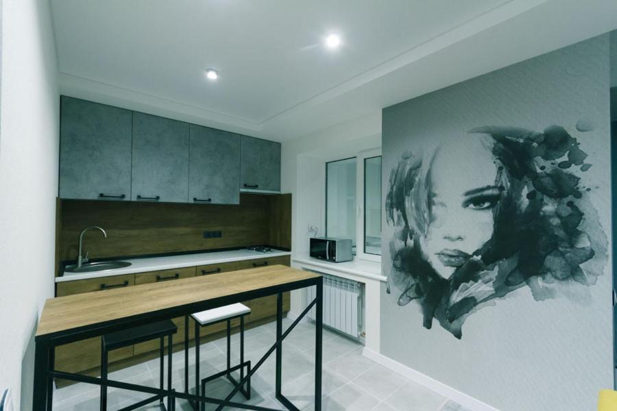 קייב Hotrent City Deluxe מראה חיצוני תמונה