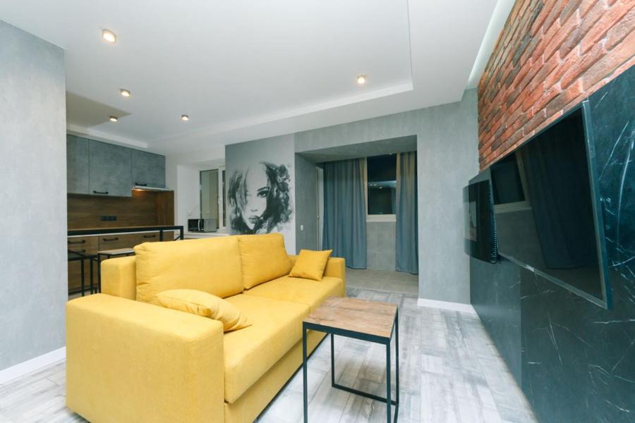 קייב Hotrent City Deluxe מראה חיצוני תמונה